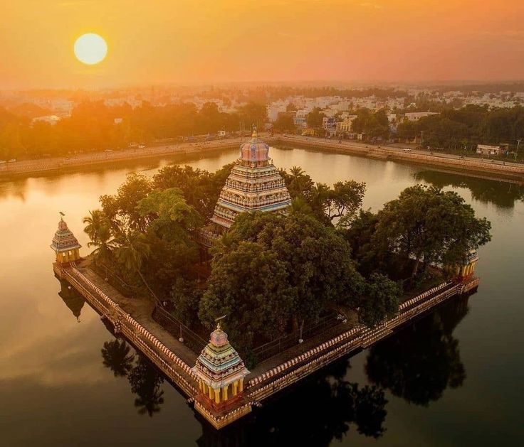 Splendors of South India 